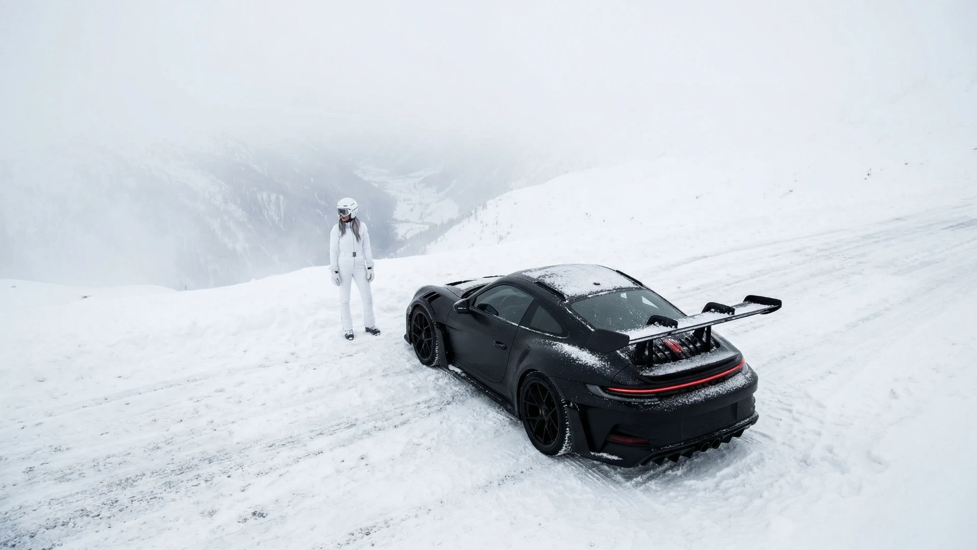 GT3RS Winter — GT3 RS and figure in alpine fog